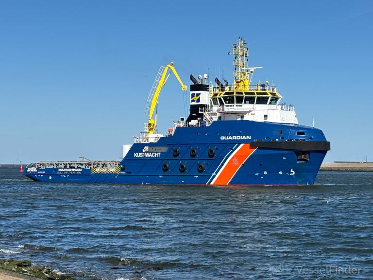 ship photo