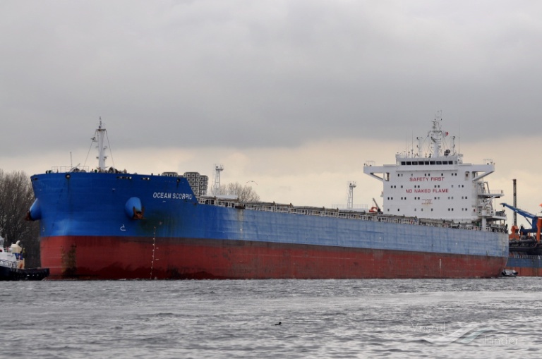 XIN HAI TONG 810 photo