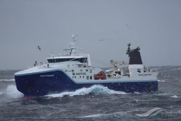ship photo