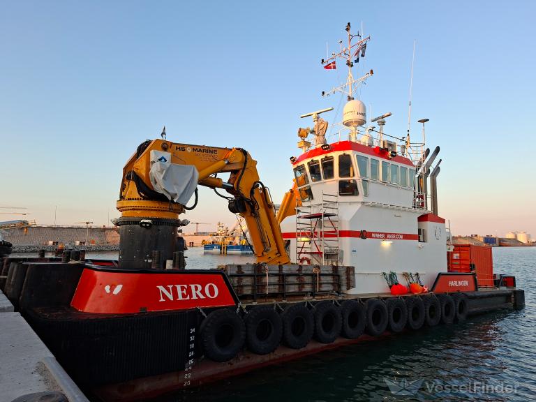 ship photo
