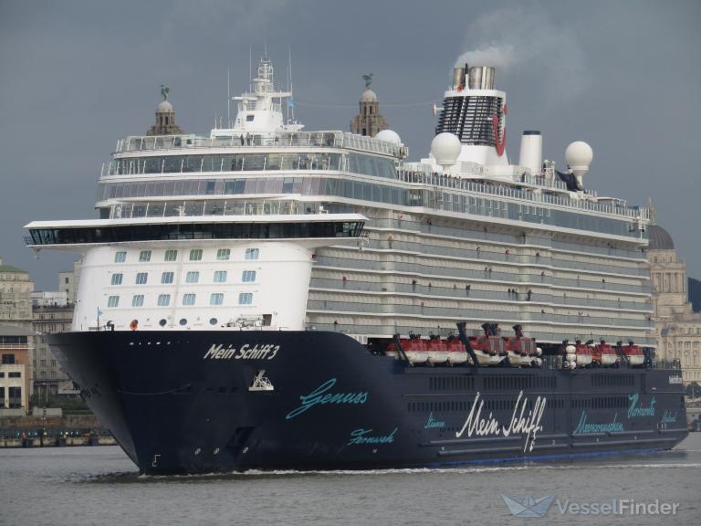 MEIN SCHIFF 3 photo