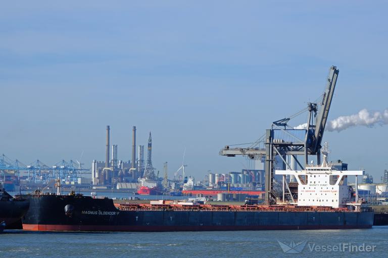 MAGNUS OLDENDORFF photo