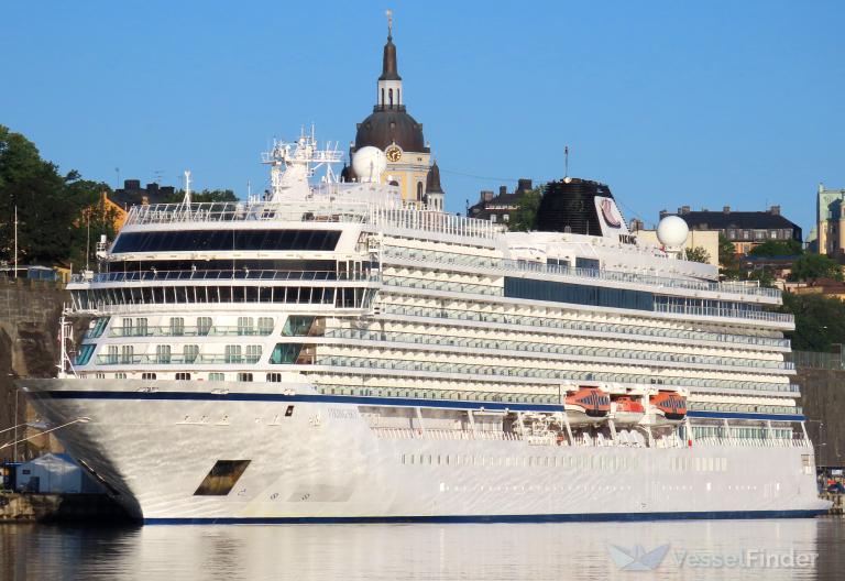 ship photo