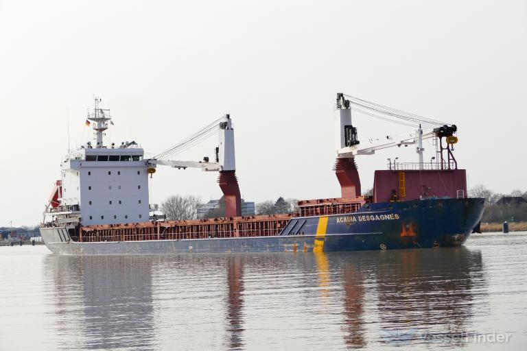 ACADIA DESGAGNES photo