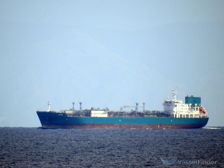 ship photo