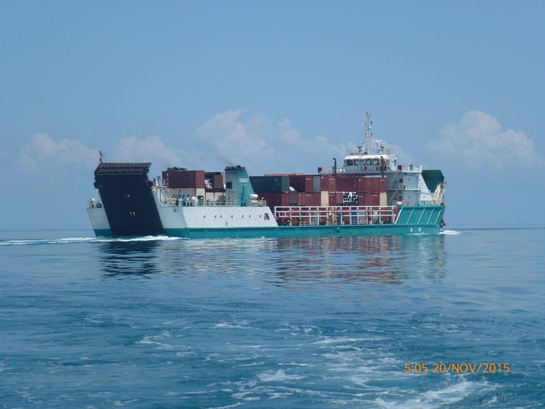 SARA ALMELAHIA photo