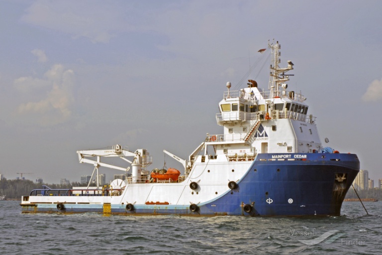 MAINPORT CEDAR photo