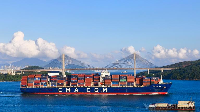 ship photo