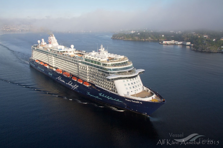 Mein Schiff 4 Passenger Cruise Ship Details And Current