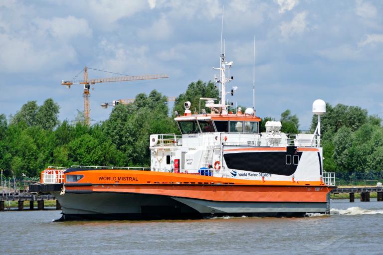 UMO MISTRAL photo