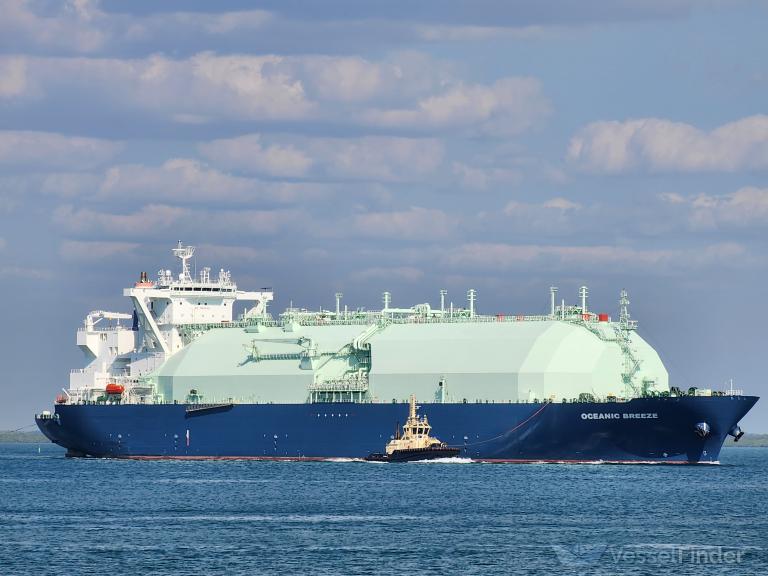 OCEANIC BREEZE photo