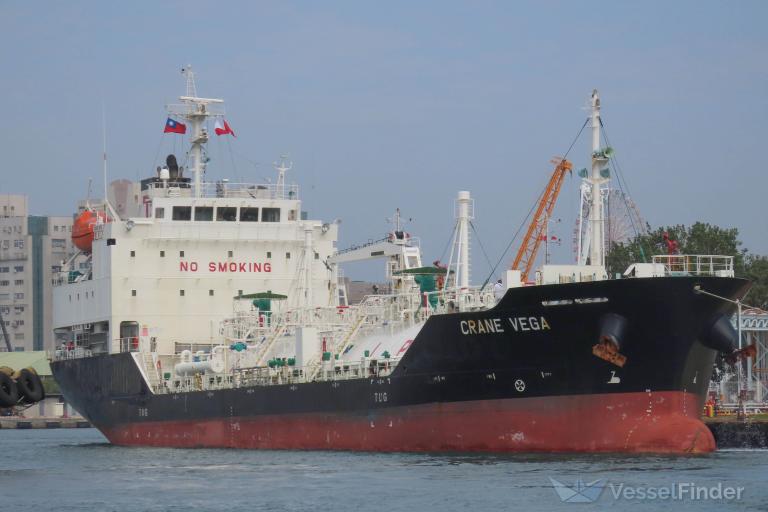 CRANE VEGA photo