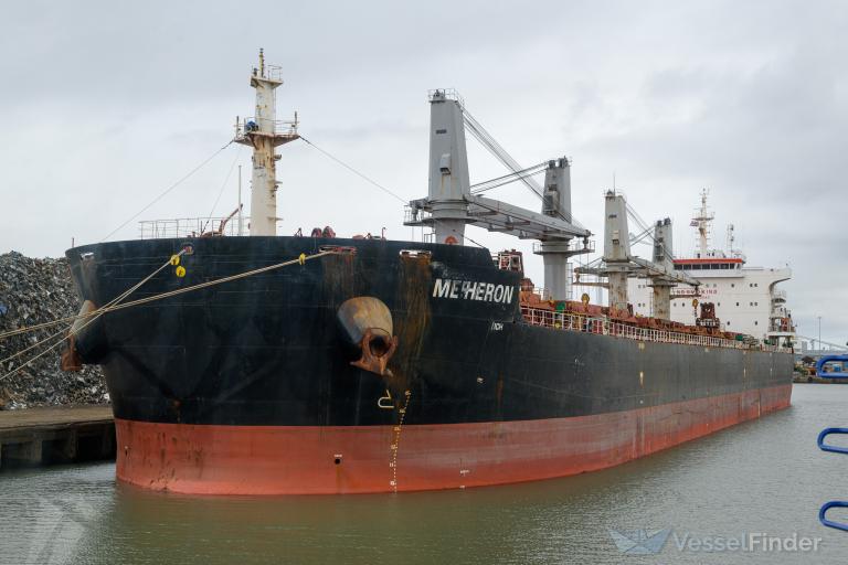 ship photo
