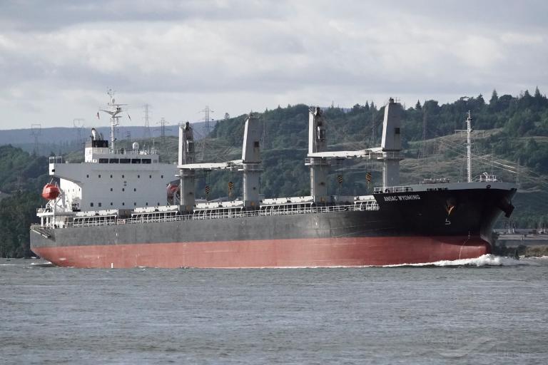 CRIMSON WYOMING photo