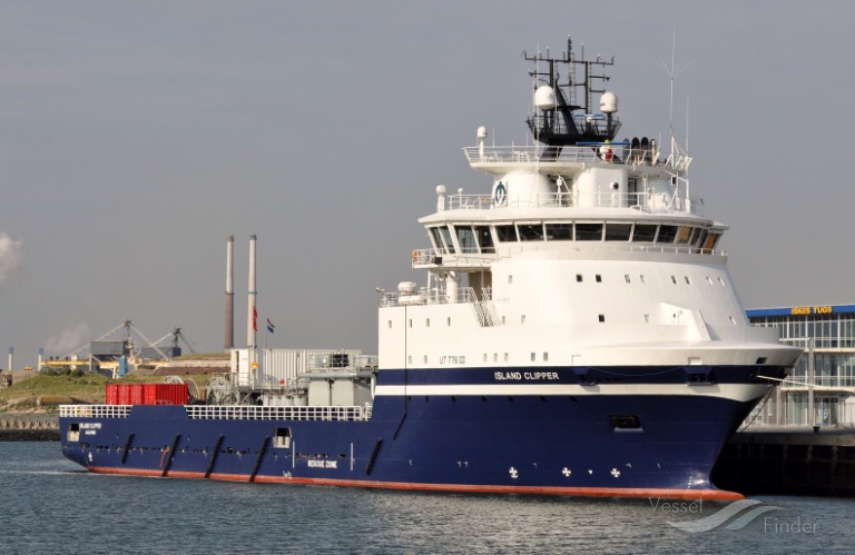 ISLAND CLIPPER photo