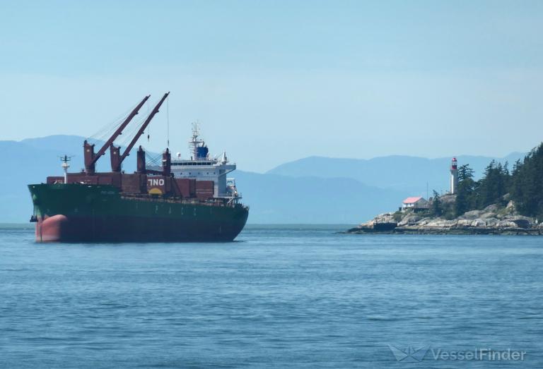 ship photo by Ed Cooke