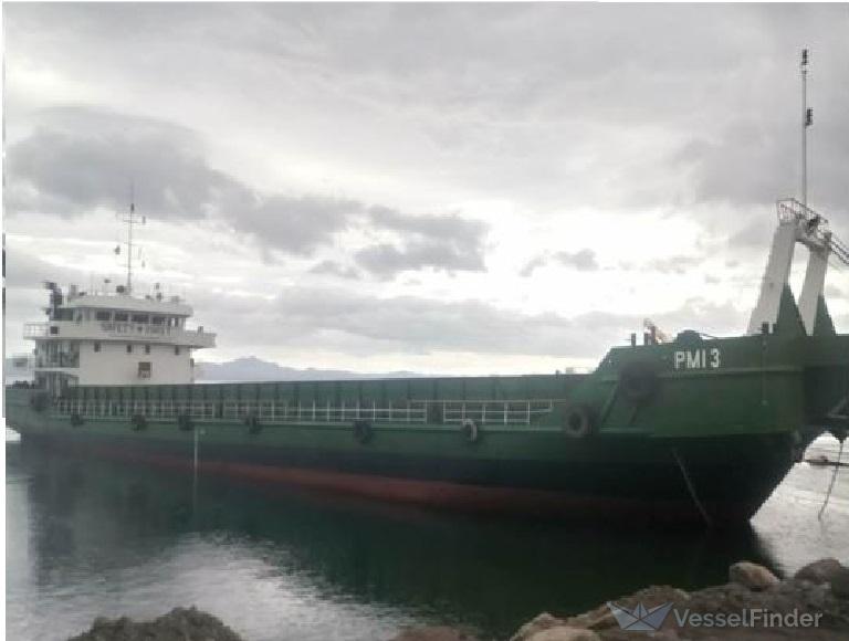 pmi-3-deck-cargo-ship-details-and-current-position-imo-9728112