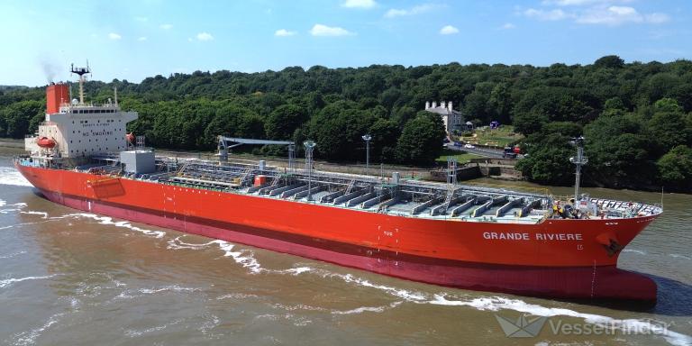 GRANDE RIVIERE photo