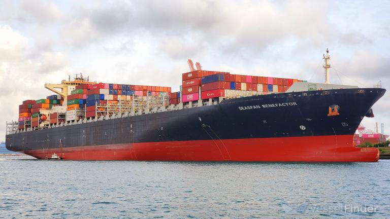 SEASPAN BENEFACTOR photo