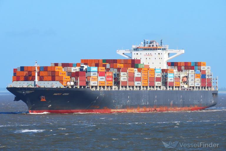 ship photo
