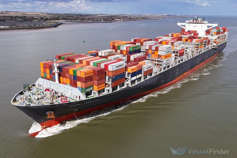 ship photo