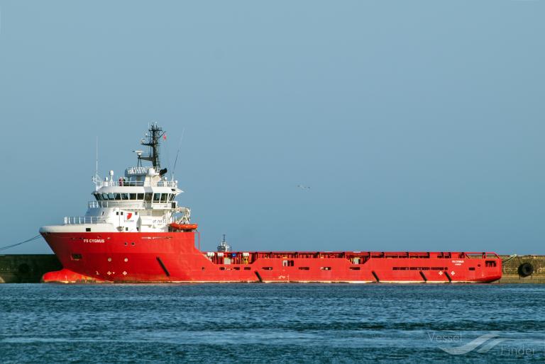 ship photo