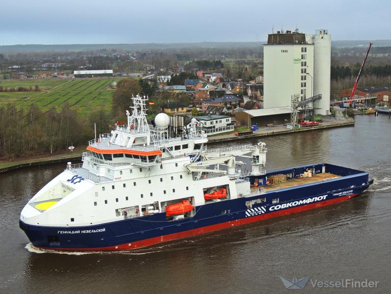 GENNADIY NEVELSKOY photo