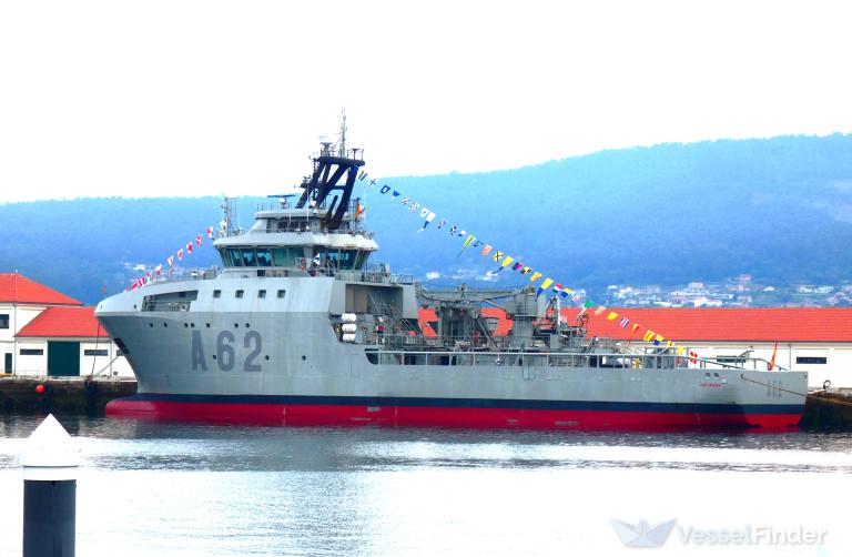 ship photo