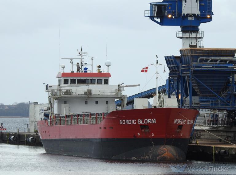 ship photo