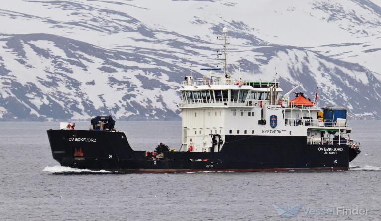 ship photo