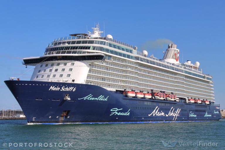 MEIN SCHIFF 6 photo