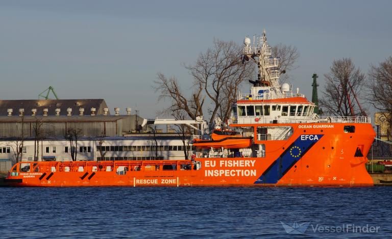 海上保安庁記念メダル SeaGuardian Coast Guard Ship 海上保安庁 巡視船 PL 61 はてるま CL 138 こまかぜ