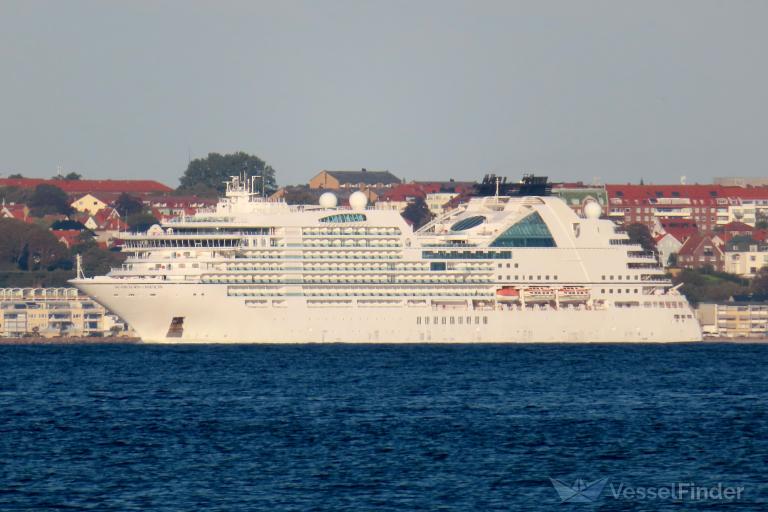SEABOURN OVATION