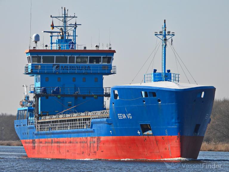 ship photo