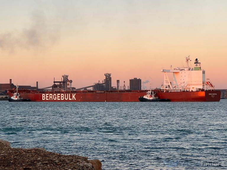 BERGE SARSTEIN photo