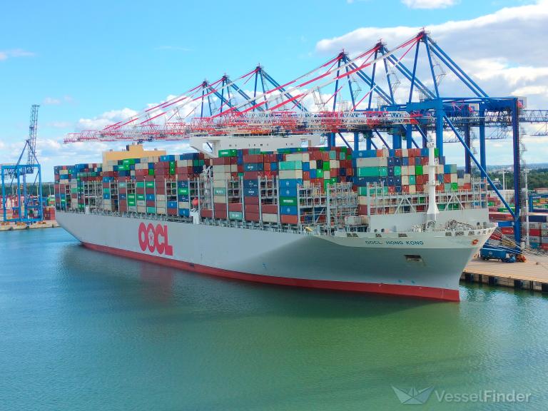 Порт гонконг. OOCL Hong Kong. Порт Токио. Порт Токио уголь. OOCL Narva.