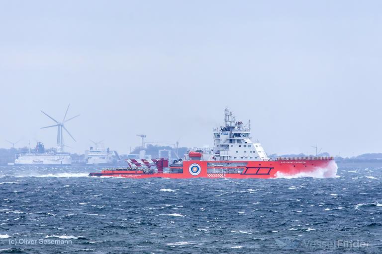 ALEKSANDR SANNIKOV photo