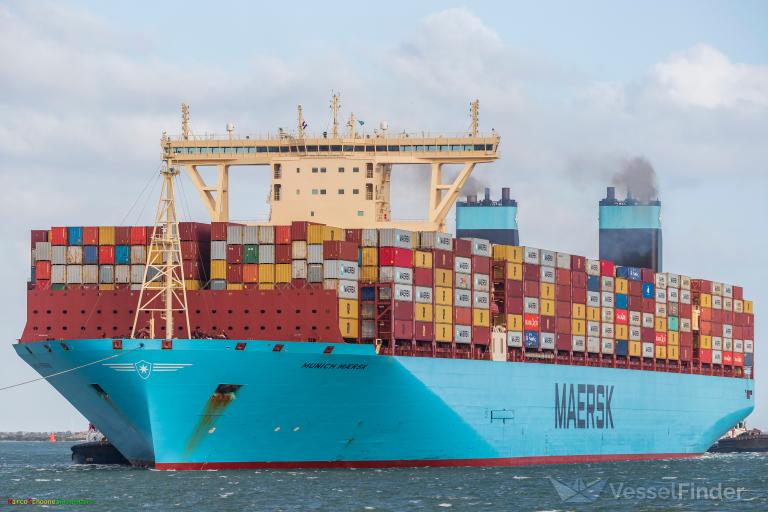 MUNICH MAERSK photo