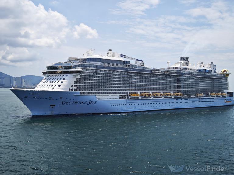 SPECTRUM OF THE SEAS photo