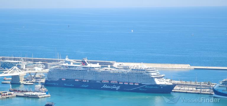 MEIN SCHIFF 1