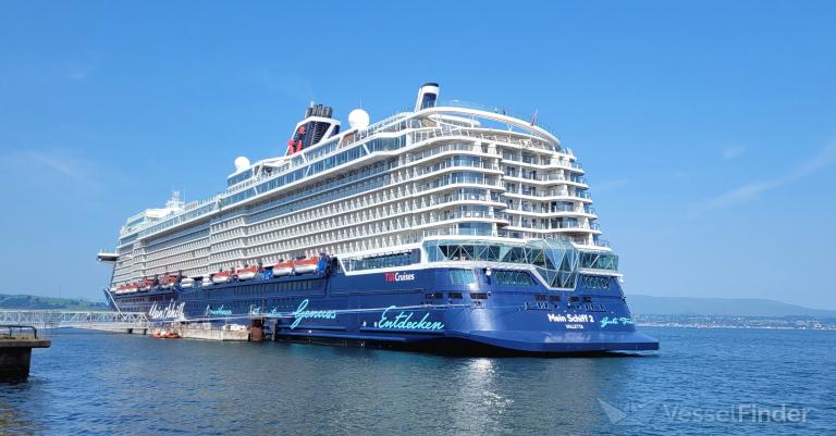 MEIN SCHIFF 2