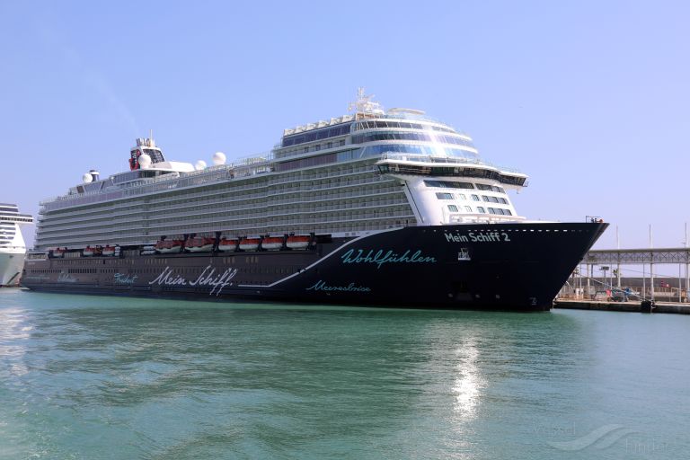 Mein Schiff 2 Passenger Cruise Ship Details And Current