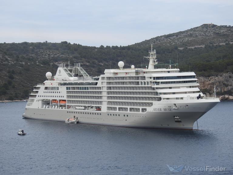 ship photo