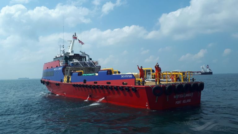 NAUTICA LANGSAT photo