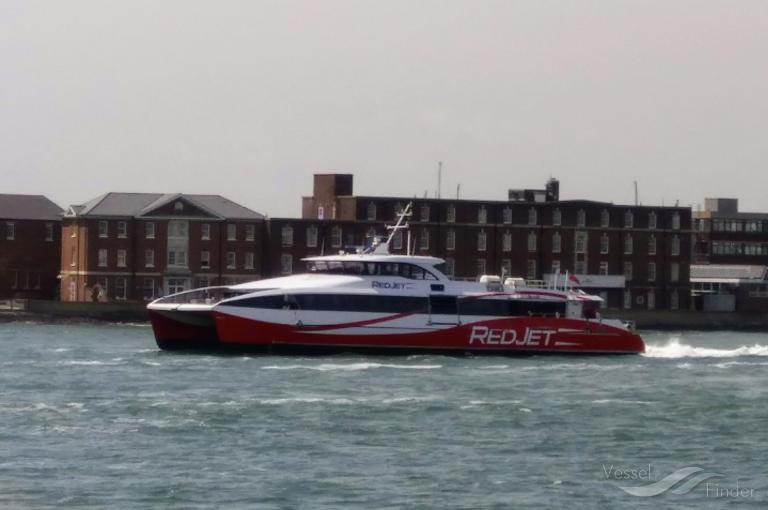 RED JET 6