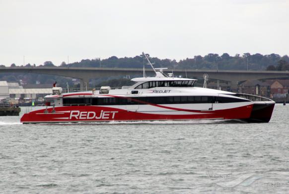 RED JET 6