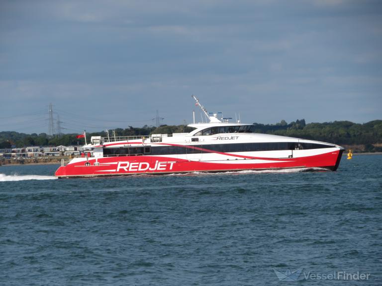 RED JET 6