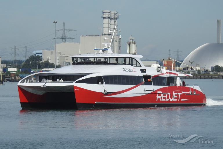 RED JET 6