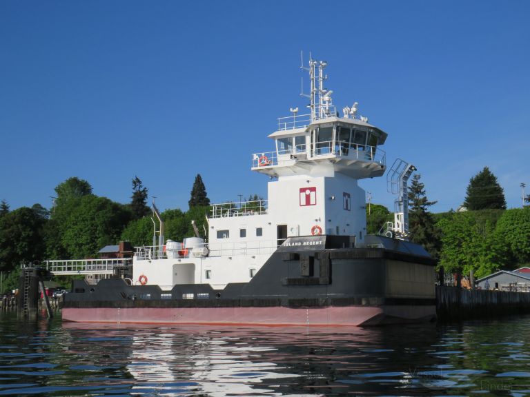 ISLAND REGENT photo