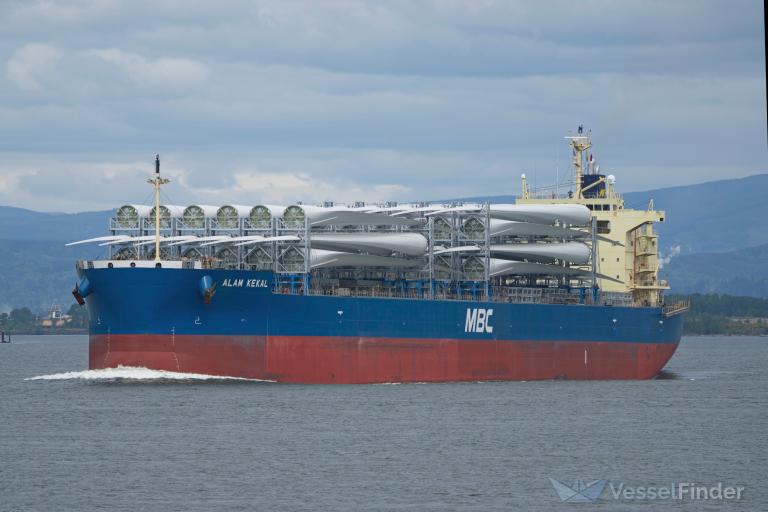 TRITON CENTURY photo